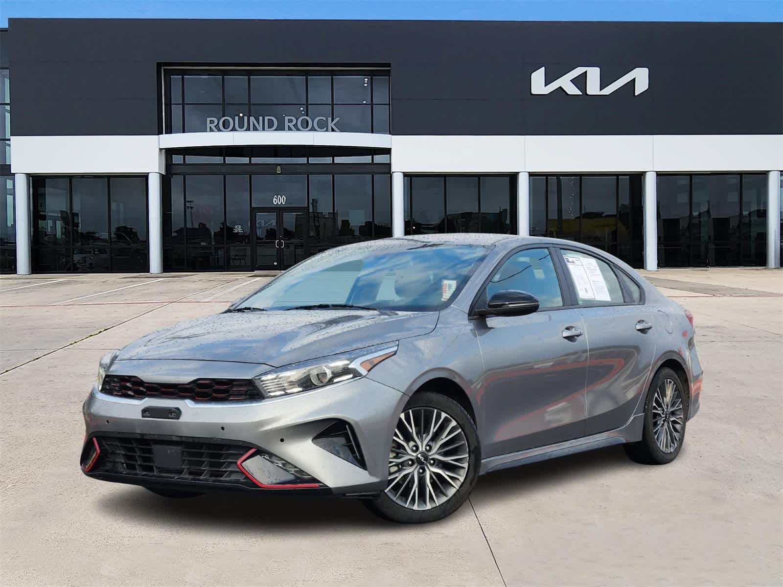 2022 Kia FORTE GT-Line's photo