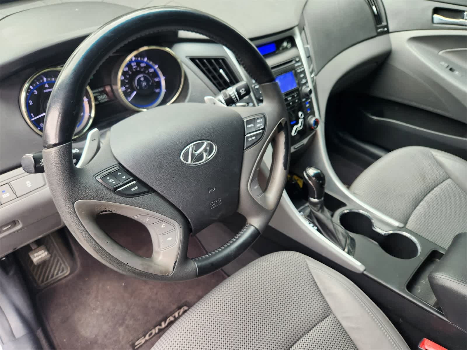 Thumbnail: 2012 Hyundai Sonata - 2