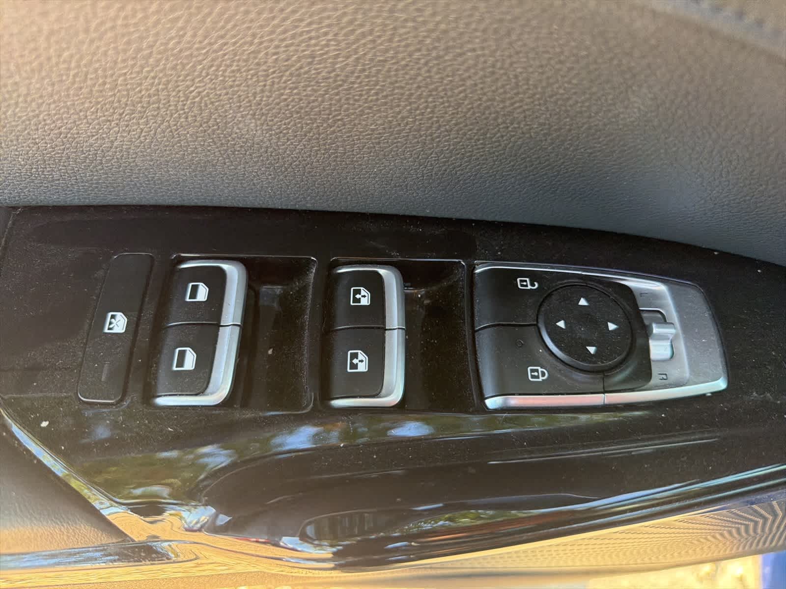 Thumbnail: 2021 Kia K5 - 6