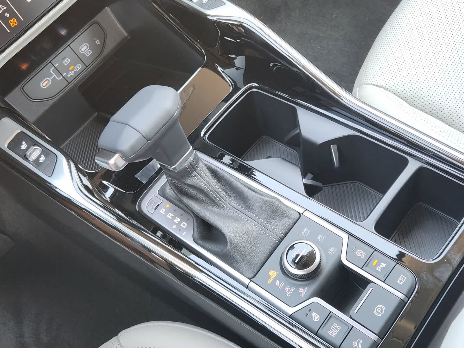 Thumbnail: 2026 Kia Sorento - 18