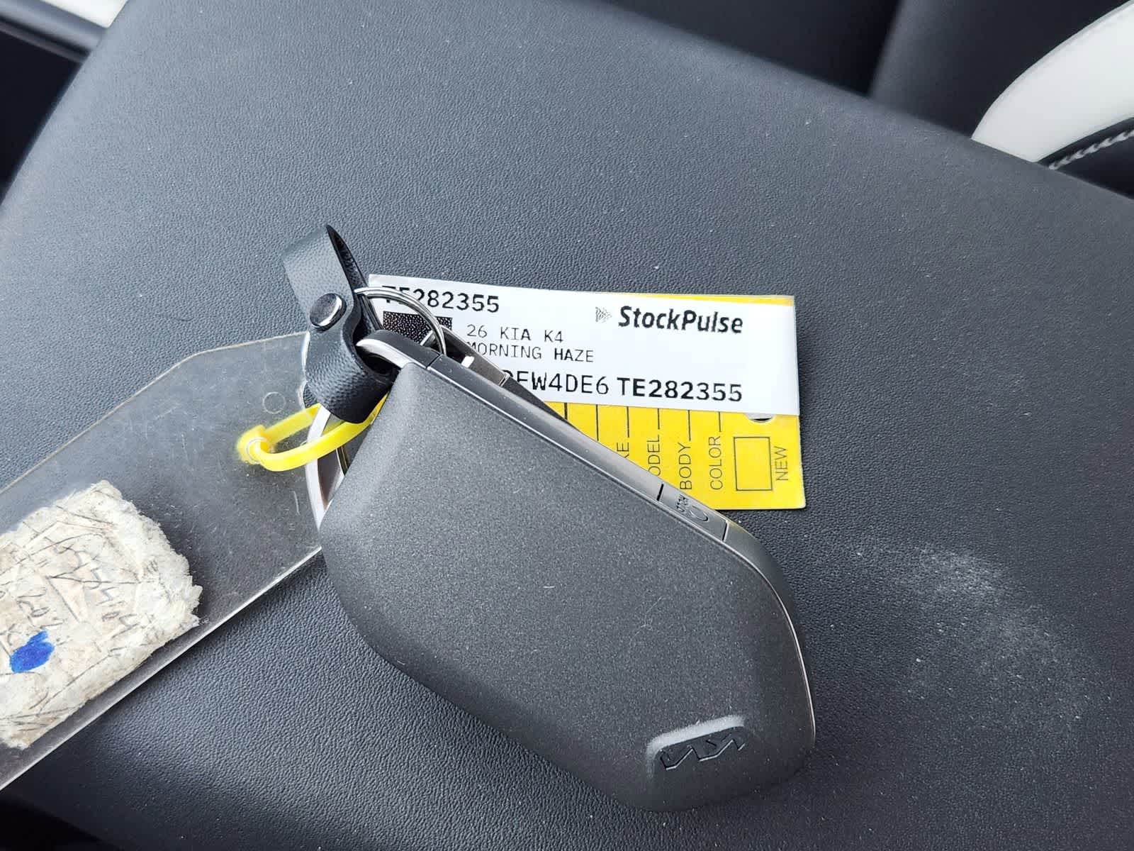 Thumbnail: 2026 Kia K4 - 29