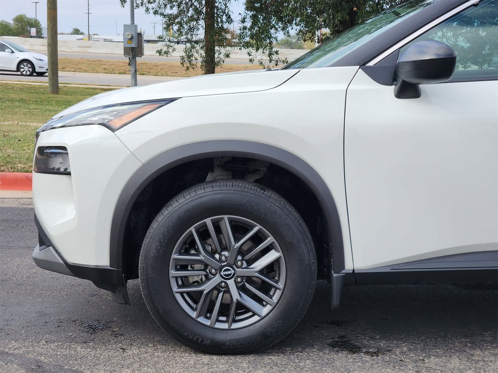 Thumbnail: 2023 Nissan Rogue - 8