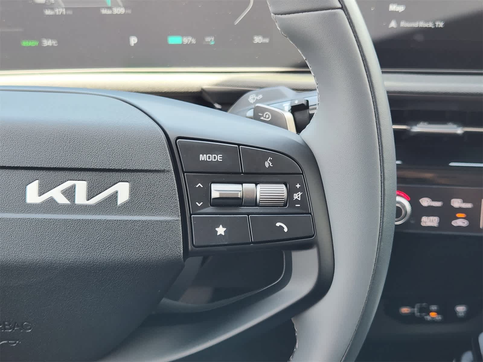 Thumbnail: 2025 Kia EV6 - 25