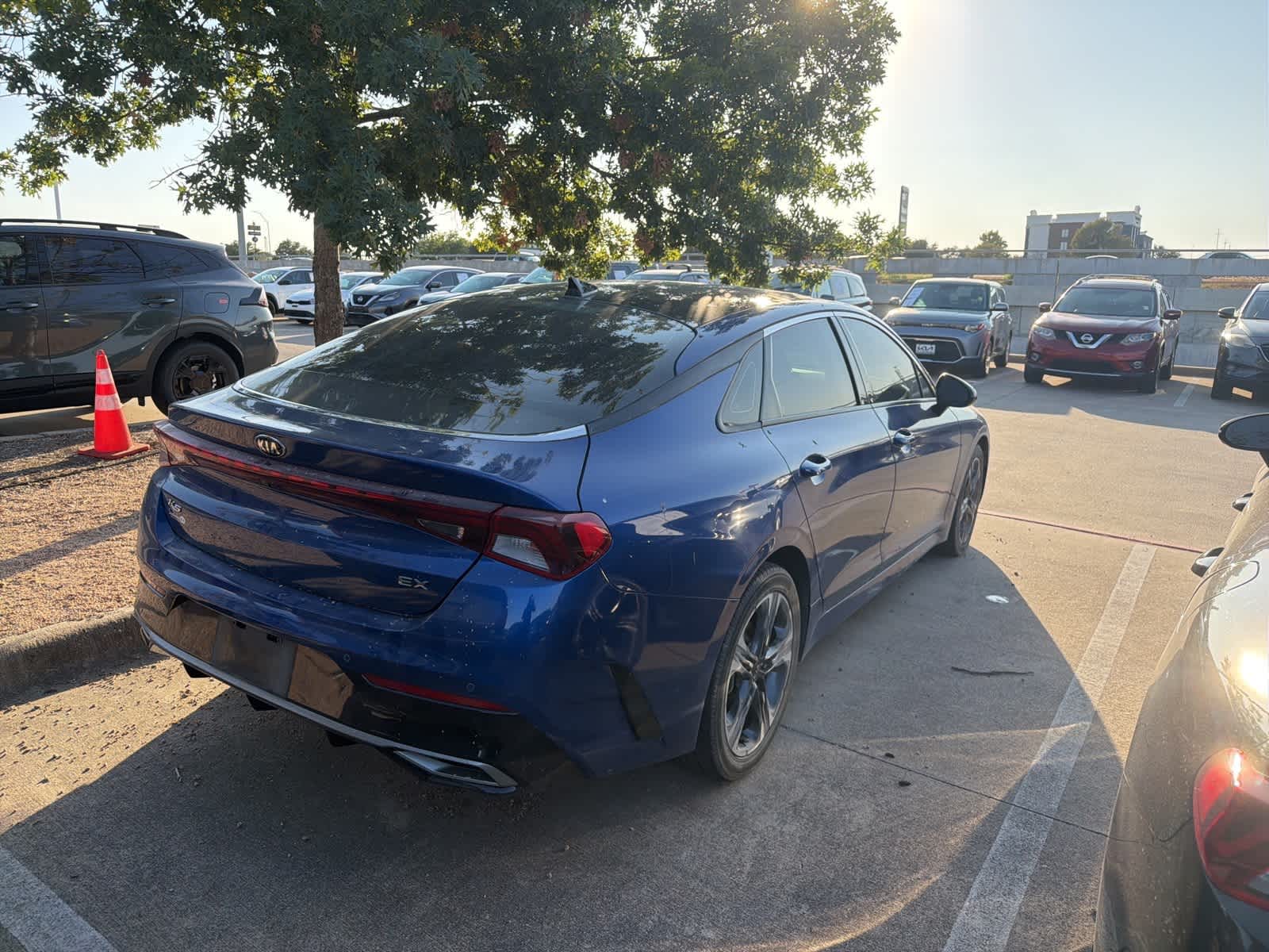 Thumbnail: 2021 Kia K5 - 4