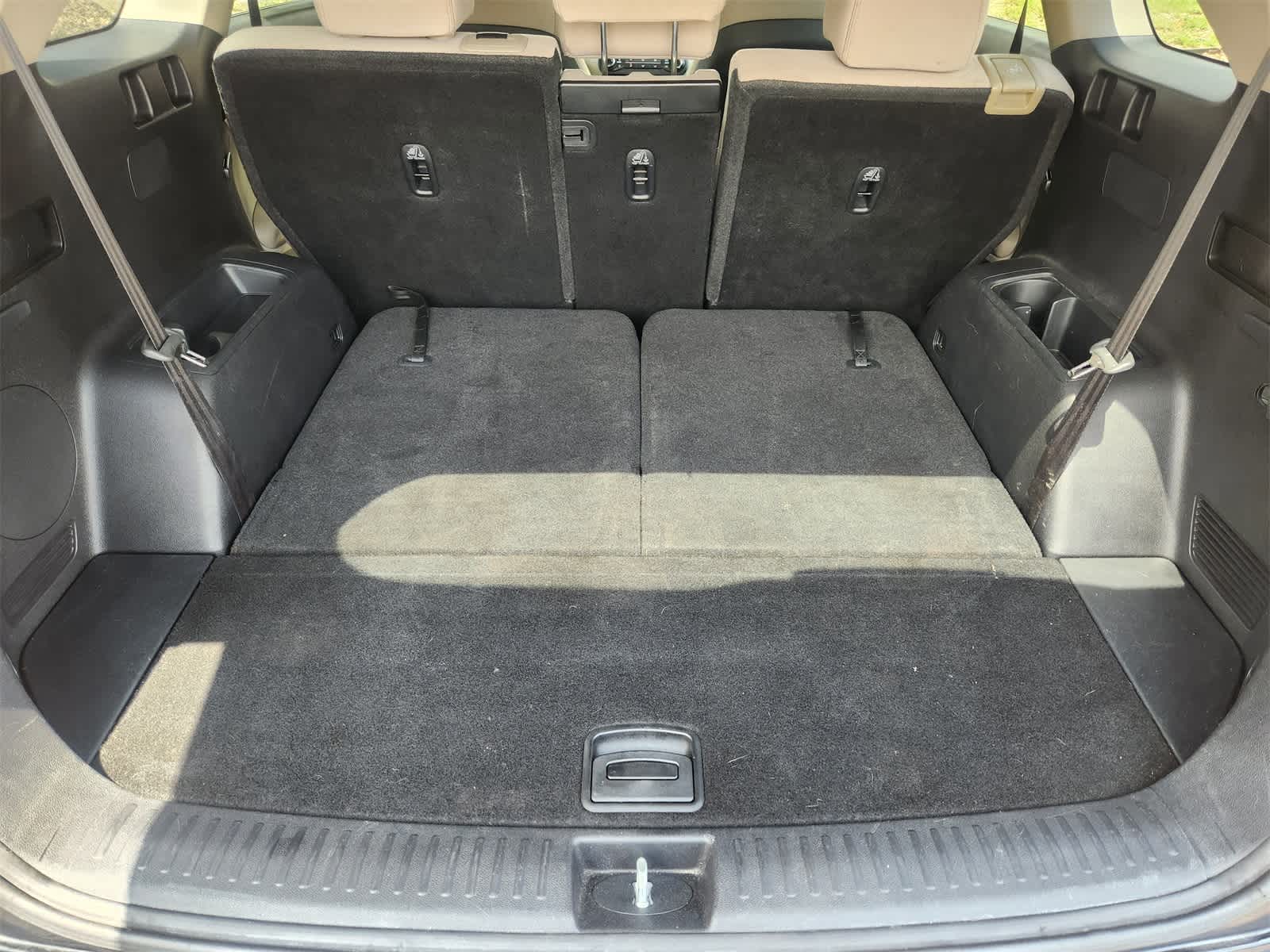 Thumbnail: 2016 Kia Sorento - 32