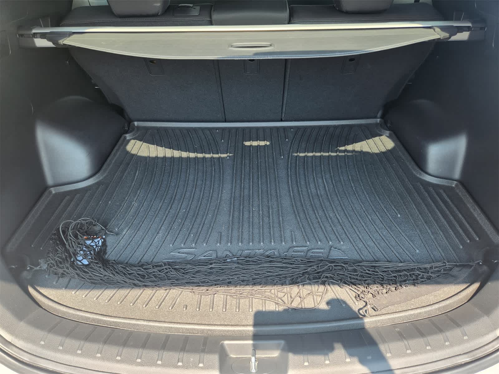 Thumbnail: 2013 Hyundai Santa Fe - 30