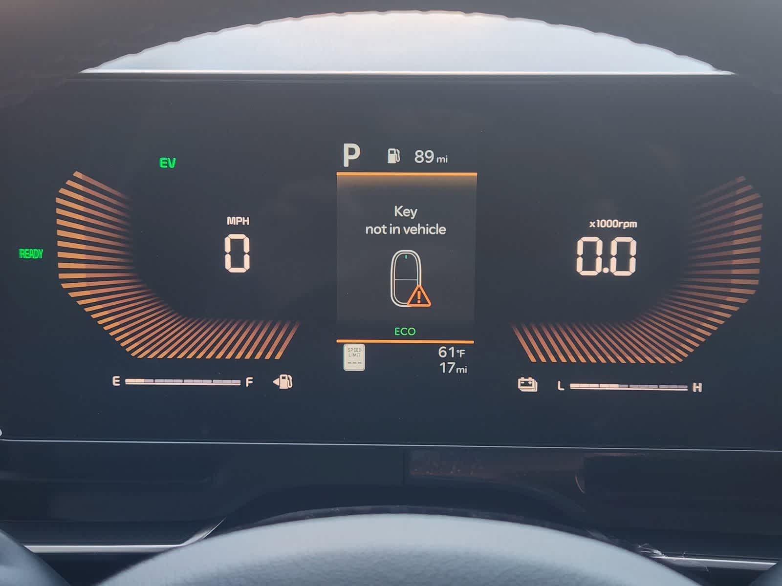 Thumbnail: 2026 Kia Carnival - 14