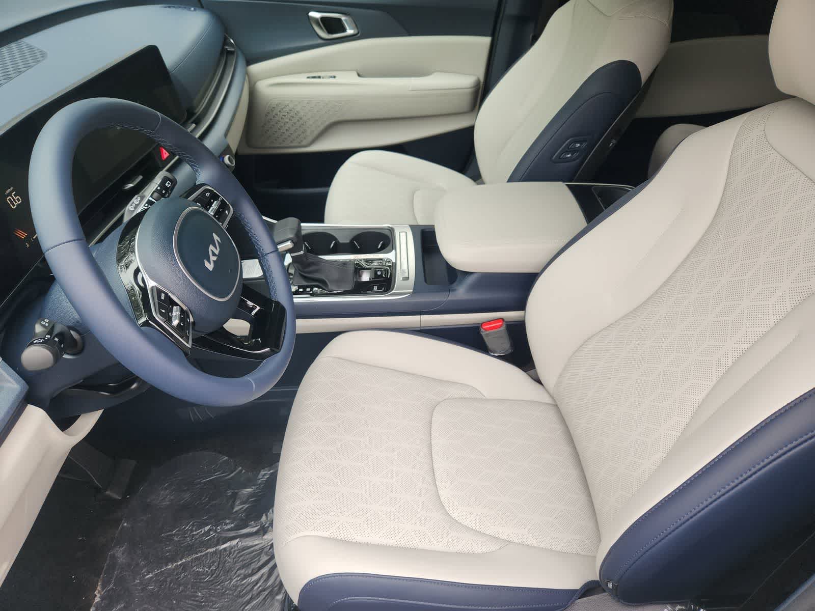 Thumbnail: 2026 Kia Carnival - 11