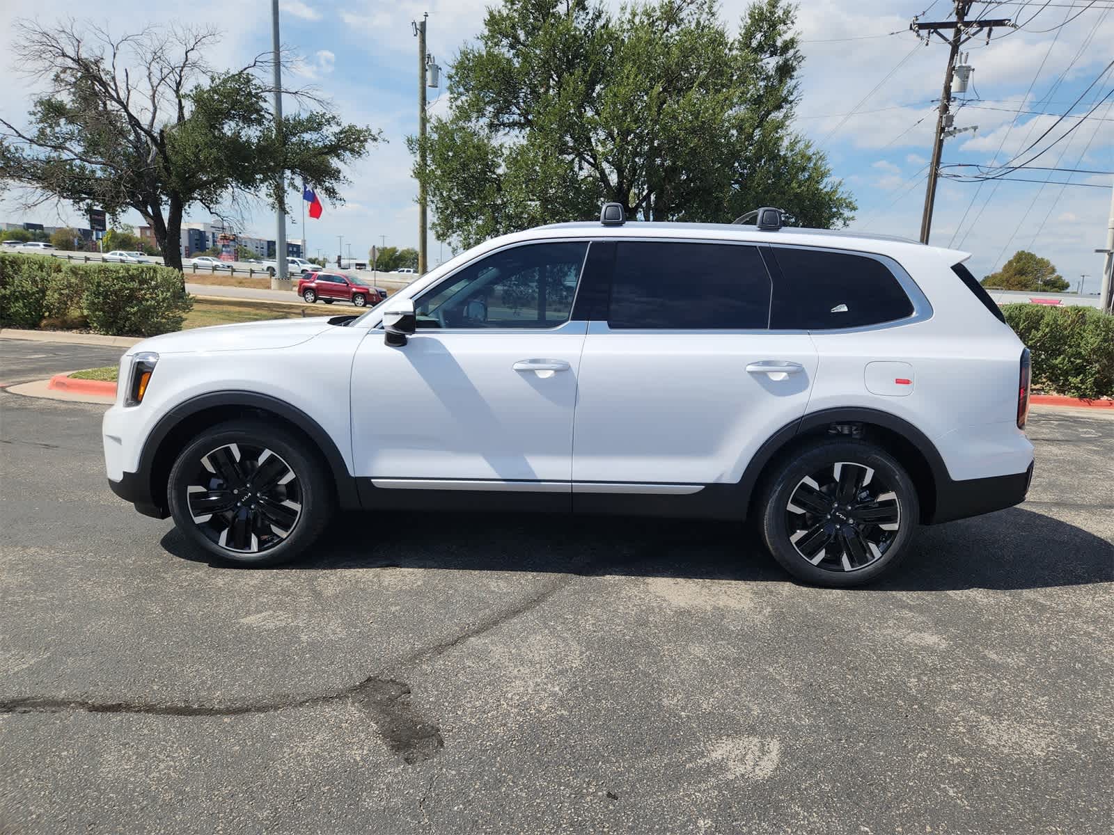 Thumbnail: 2025 Kia Telluride - 4