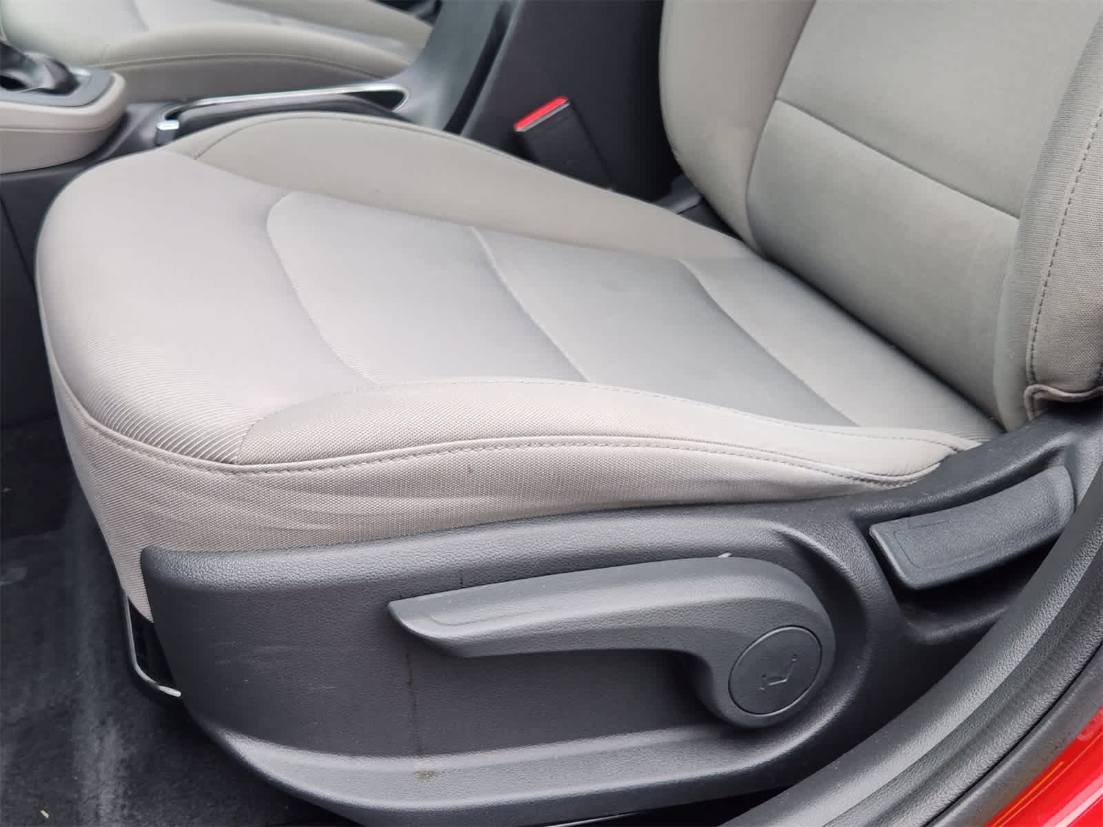 Thumbnail: 2018 Hyundai Elantra - 22