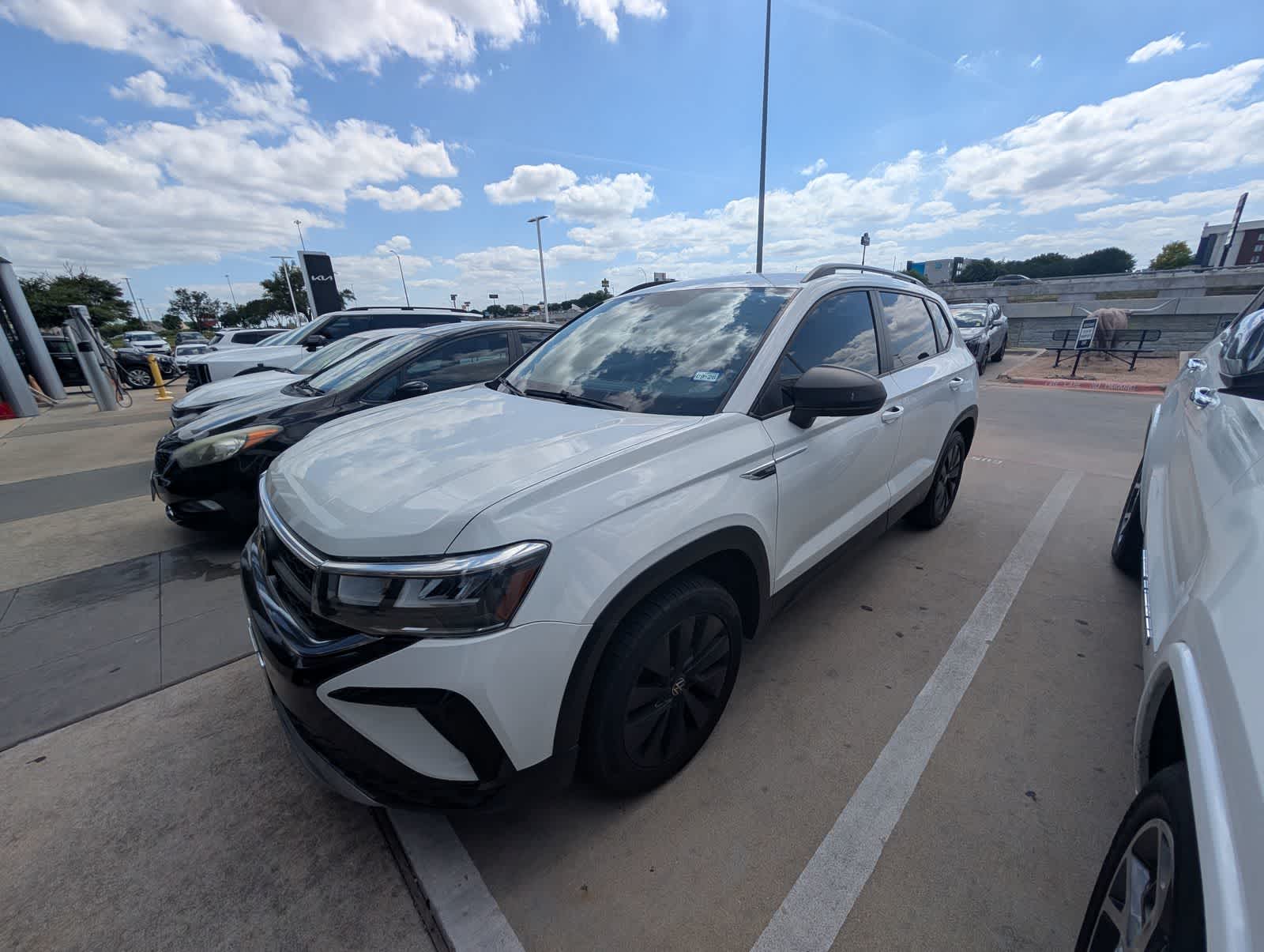 2023 Volkswagen Taos S -
                  Round Rock, TX
