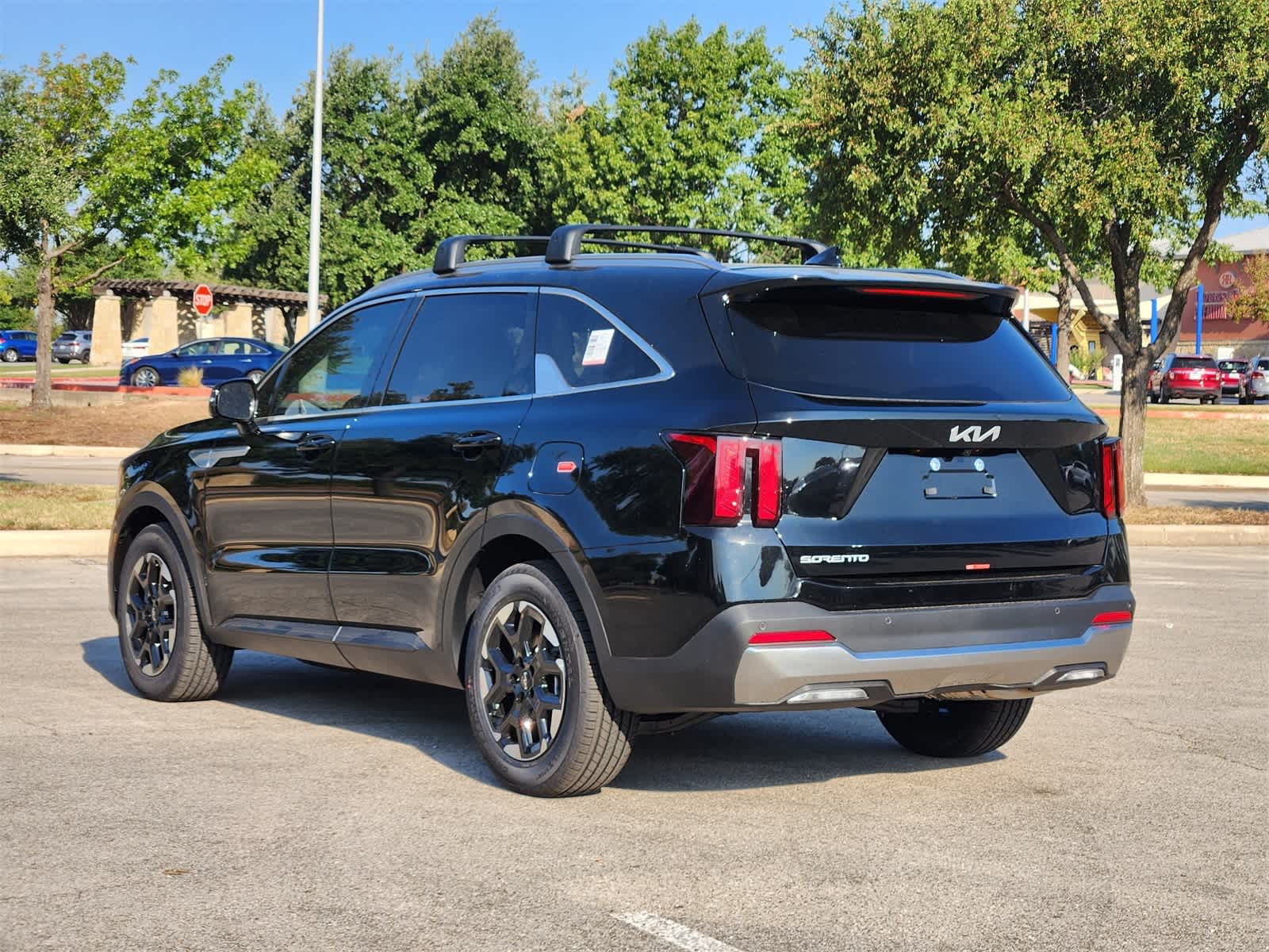 Thumbnail: 2026 Kia Sorento - 6