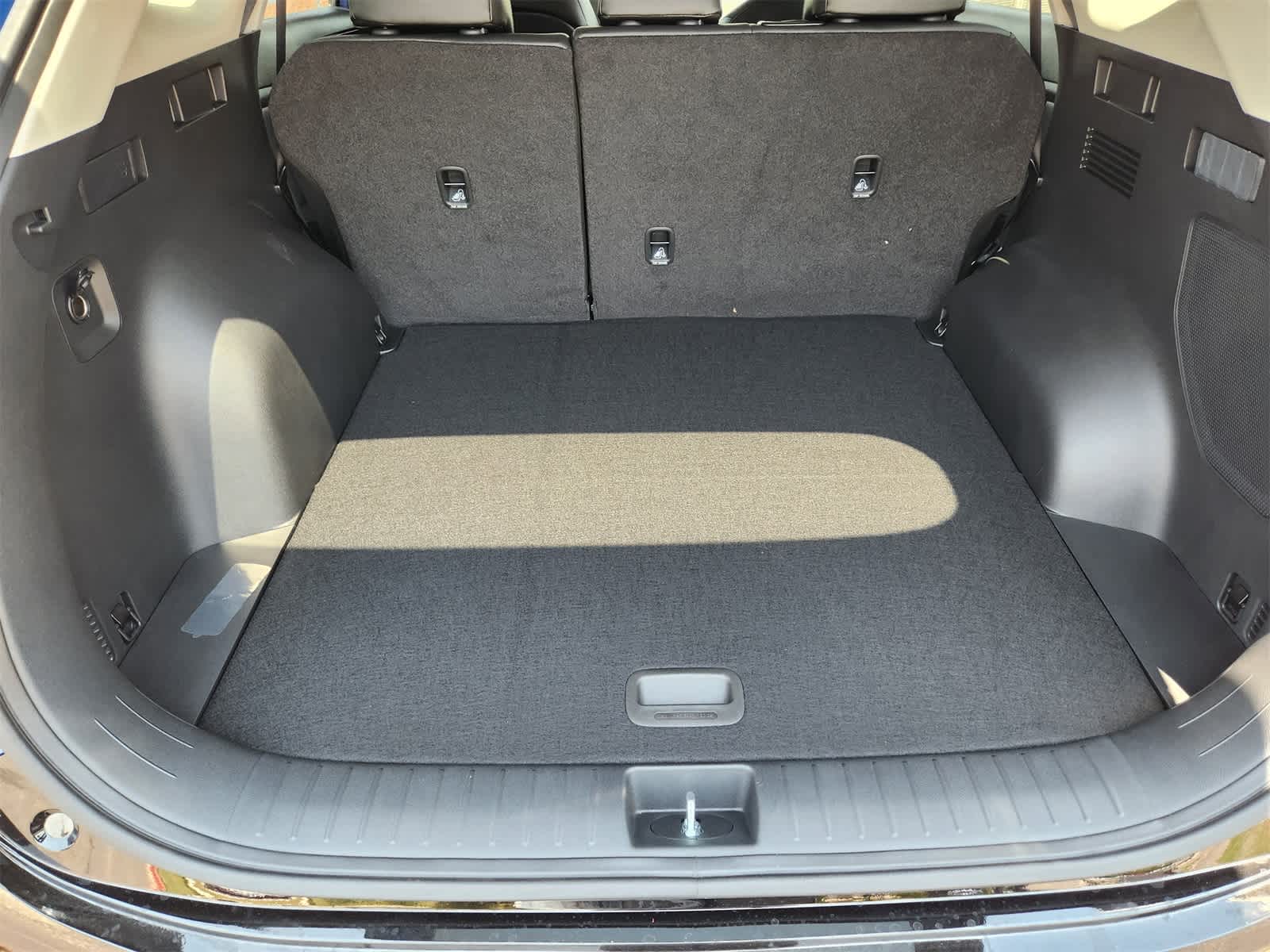 Thumbnail: 2026 Kia Sportage - 29