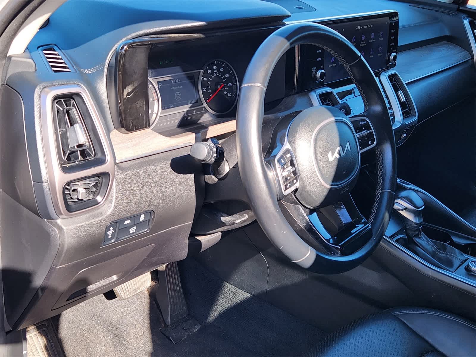 Thumbnail: 2022 Kia Sorento - 2