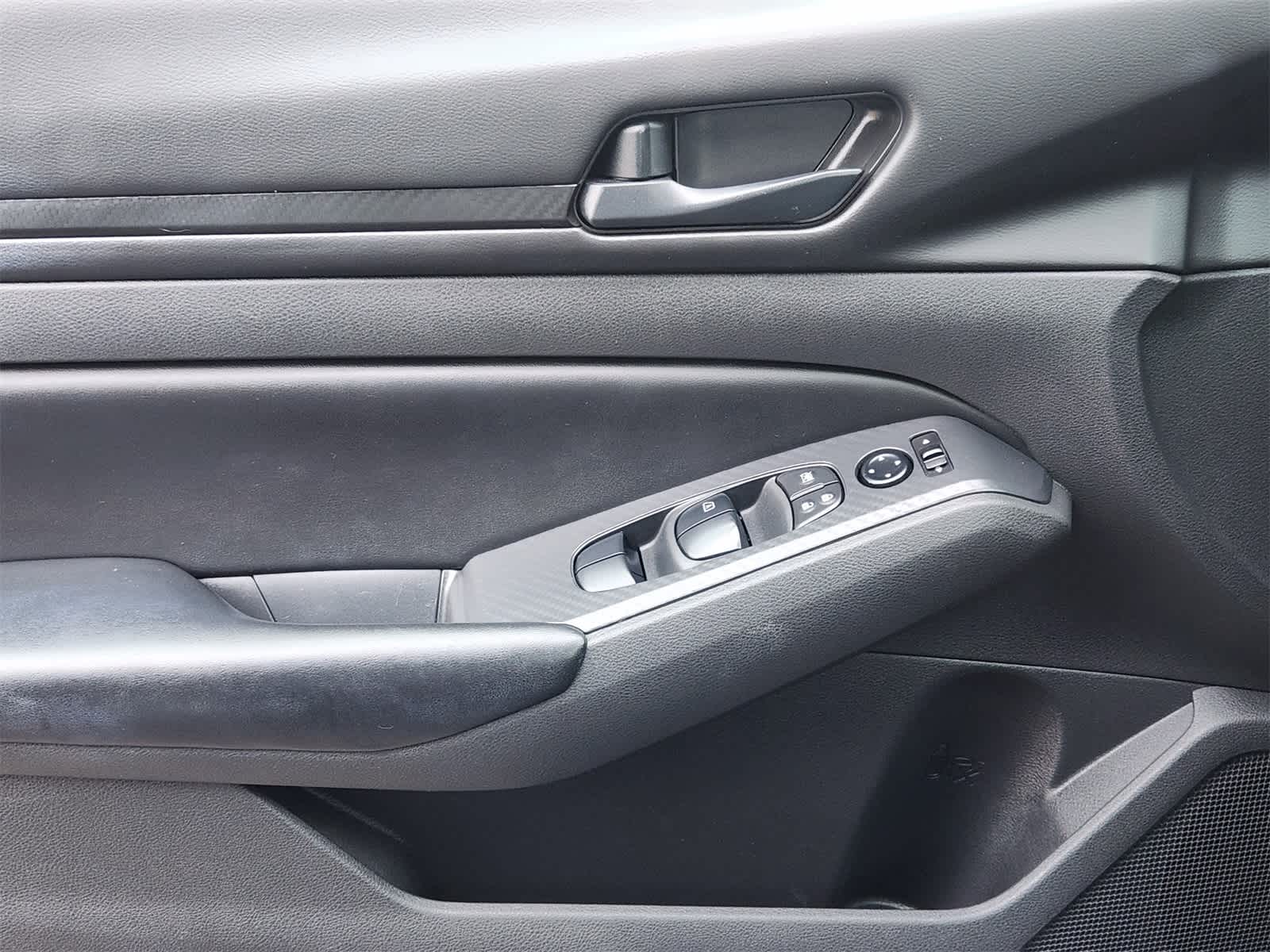 Thumbnail: 2023 Nissan Altima - 22