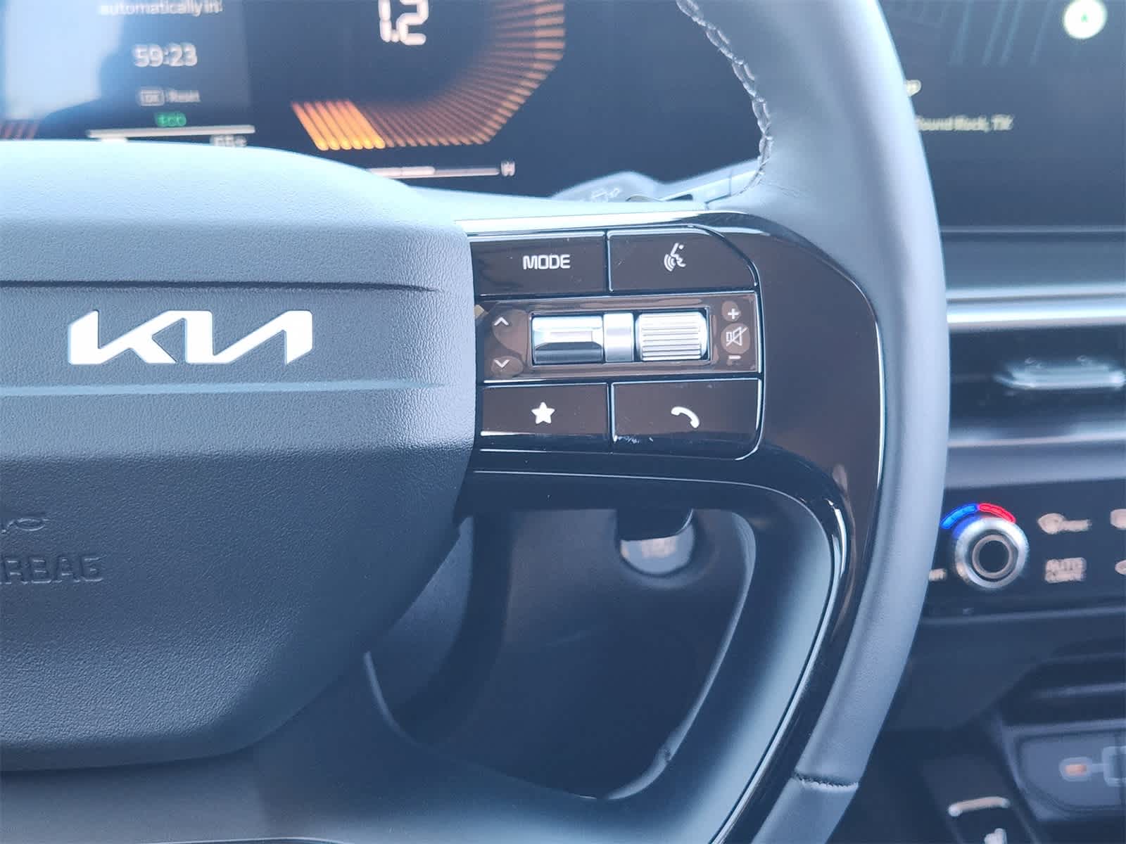 Thumbnail: 2026 Kia Sorento - 25