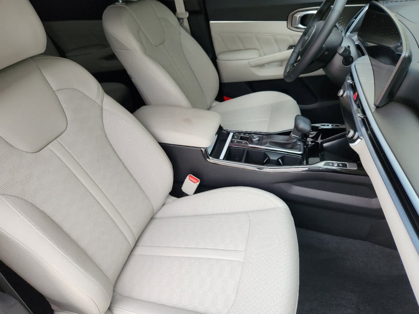 Thumbnail: 2026 Kia Sorento - 13