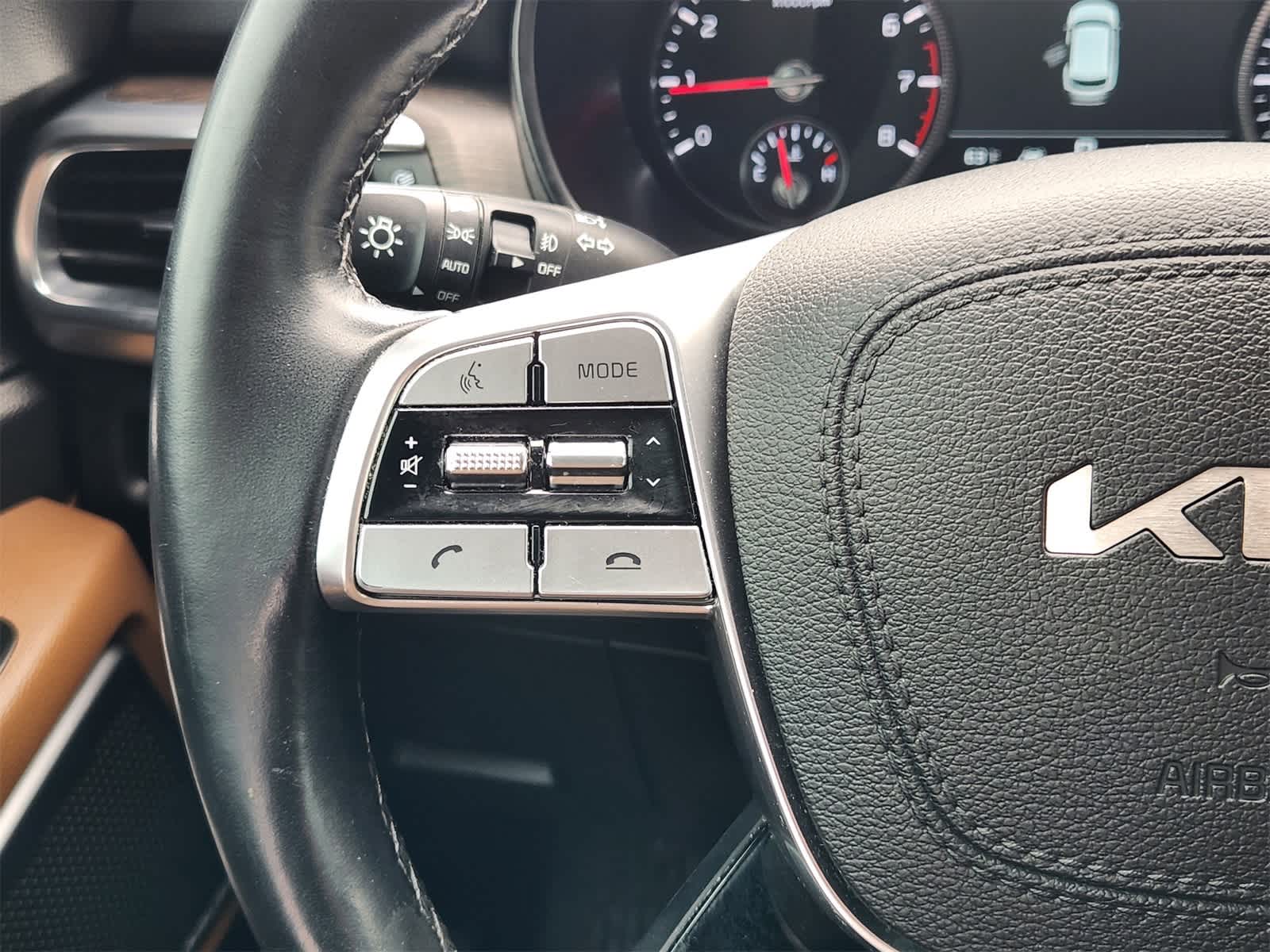 Thumbnail: 2022 Kia Telluride - 27