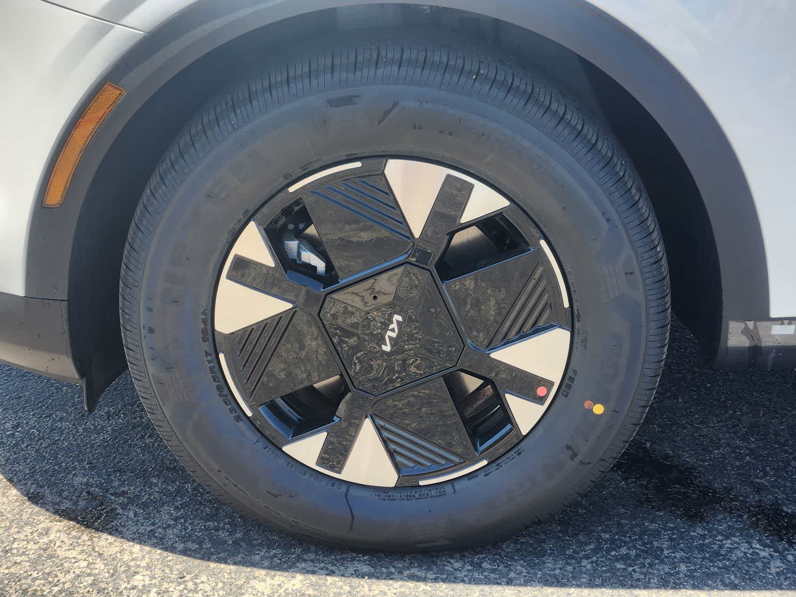 Thumbnail: 2026 Kia Sportage - 9