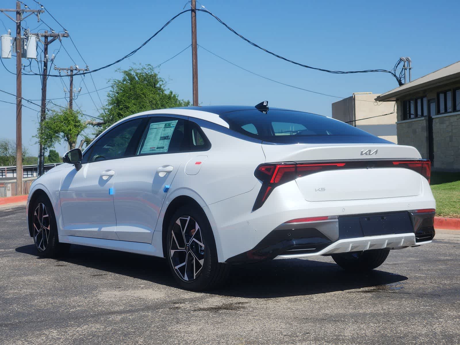Thumbnail: 2026 Kia K5 - 5