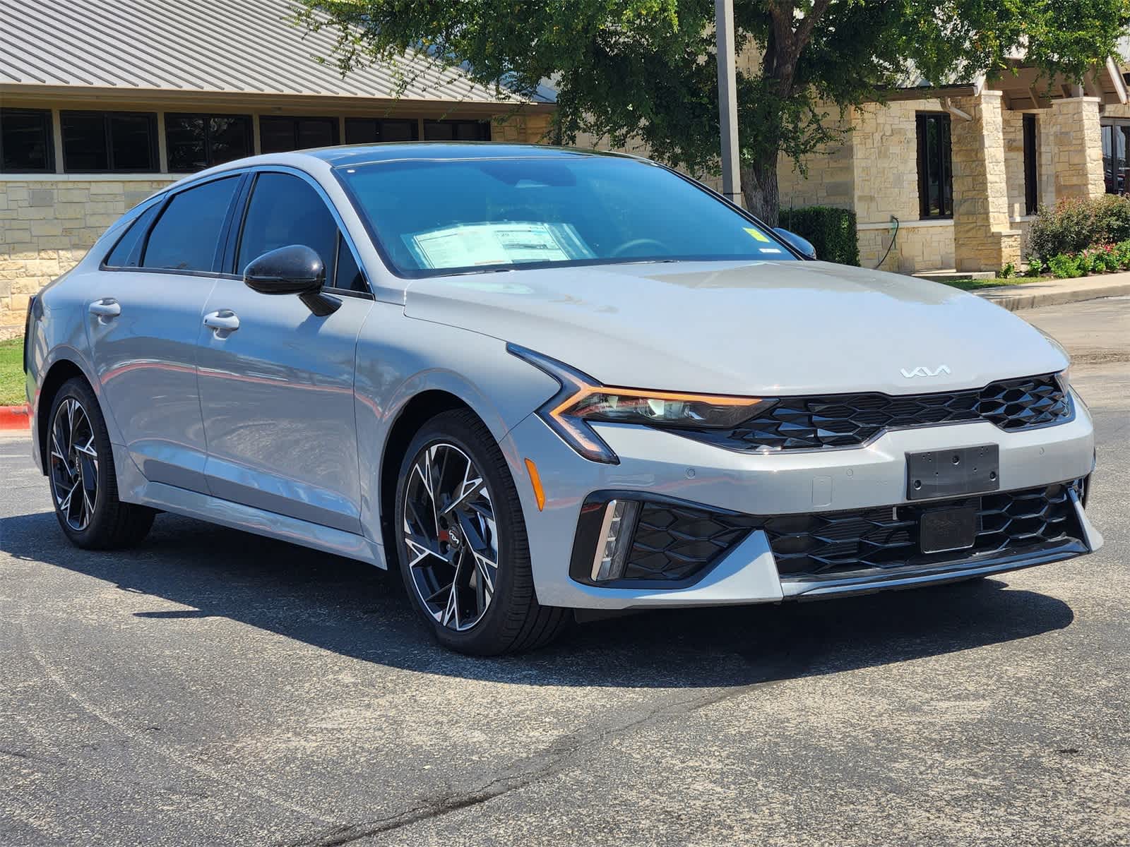 Thumbnail: 2025 Kia K5 - 3