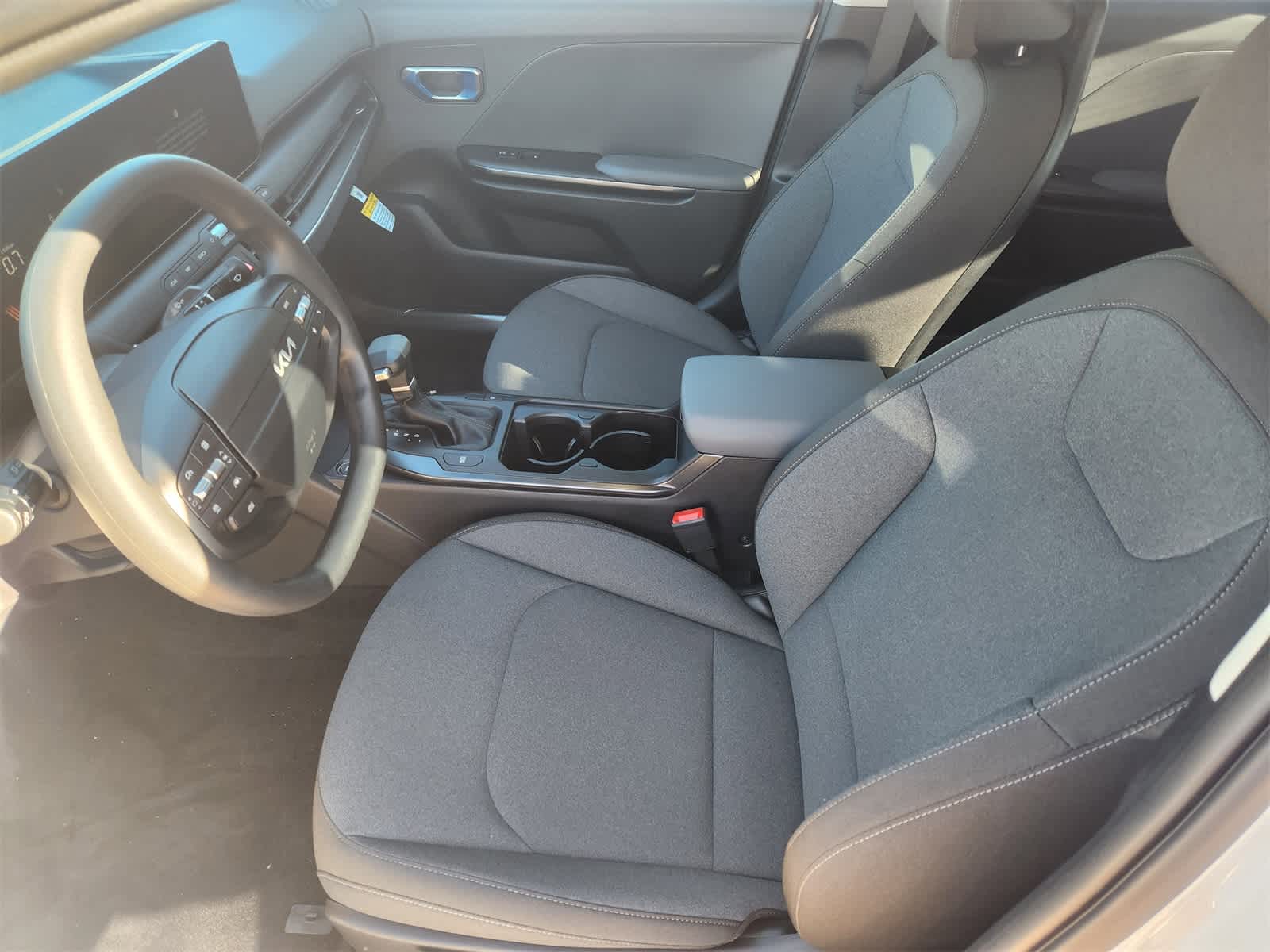 Thumbnail: 2025 Kia K4 - 10