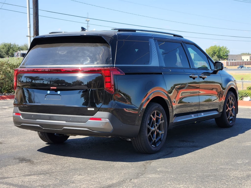 New 2026 Kia Carnival Hybrid SX Van Passenger Van