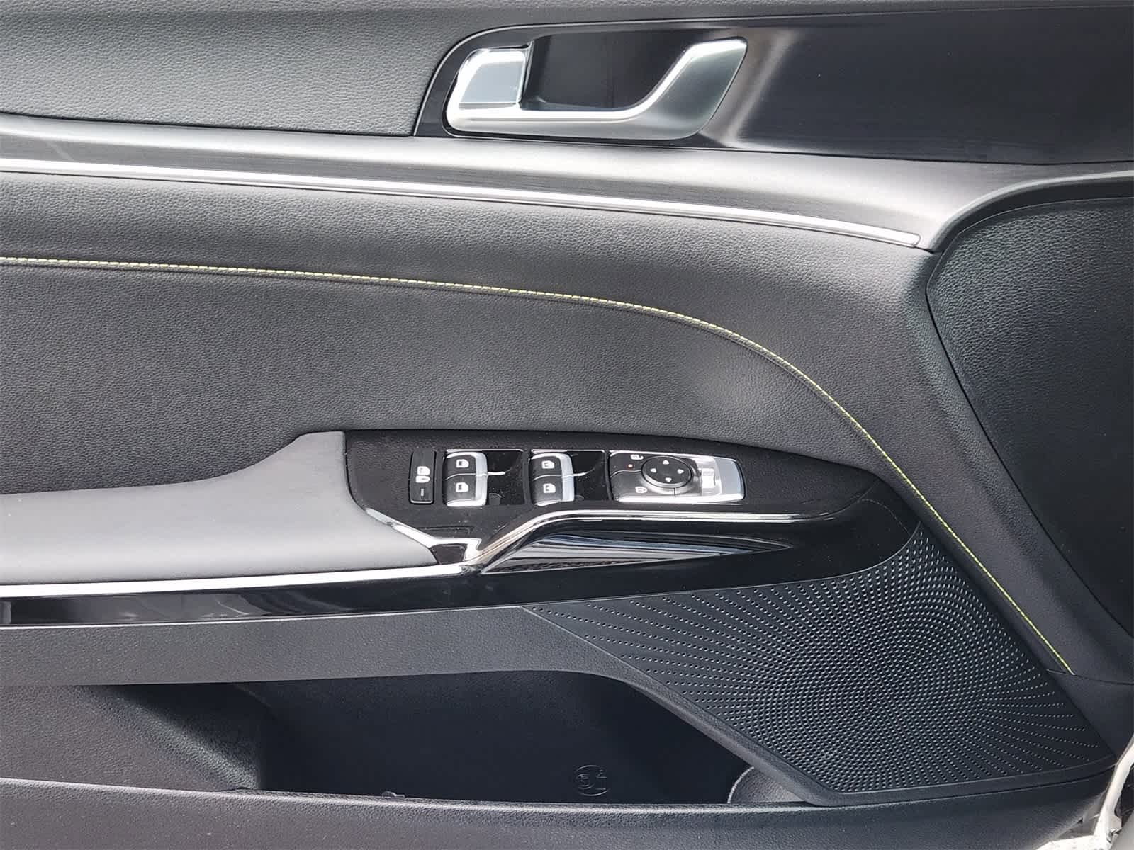 Thumbnail: 2026 Kia K5 - 21