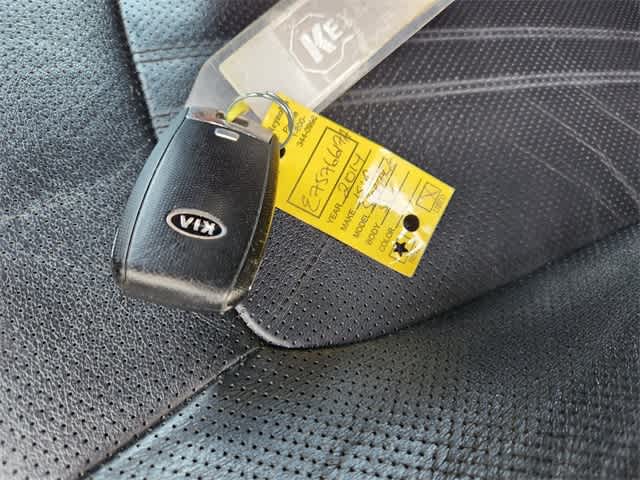 2014 Kia Sportage EX 34