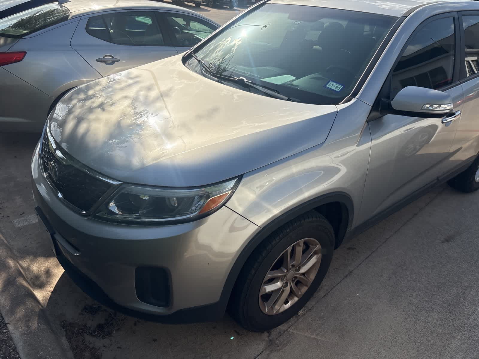 Thumbnail: 2015 Kia Sorento - 1