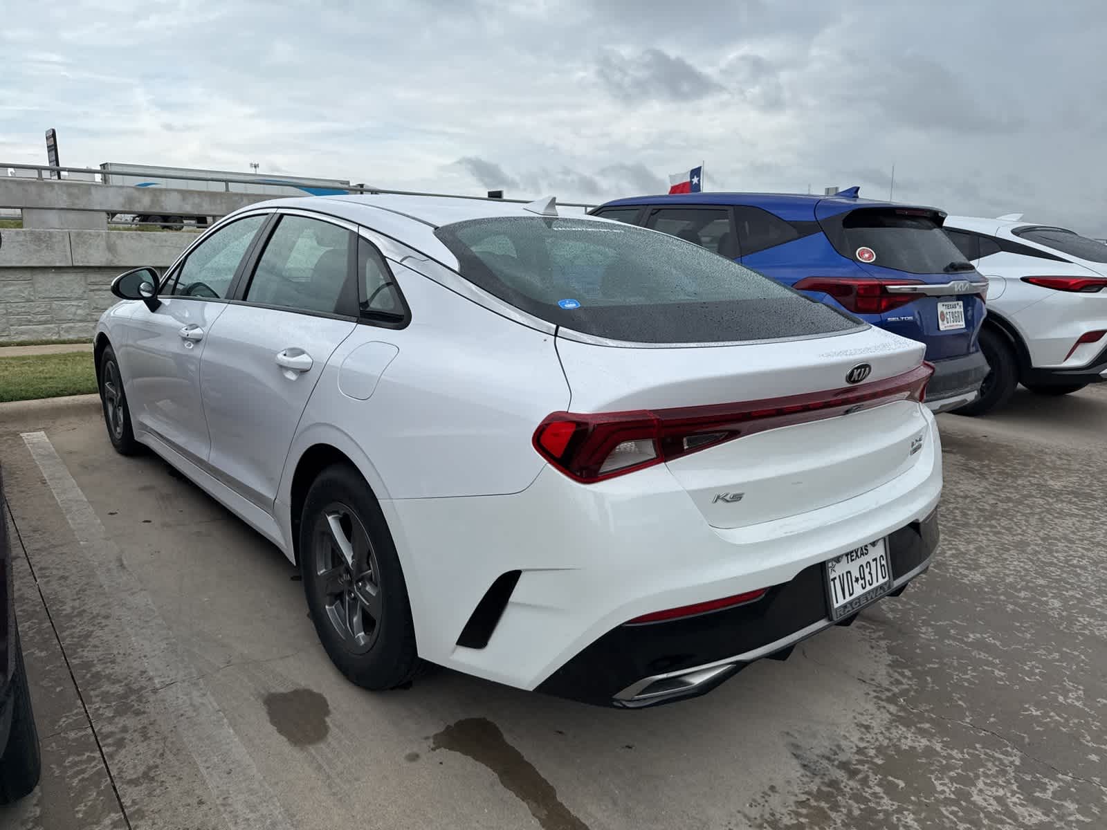 Thumbnail: 2021 Kia K5 - 4