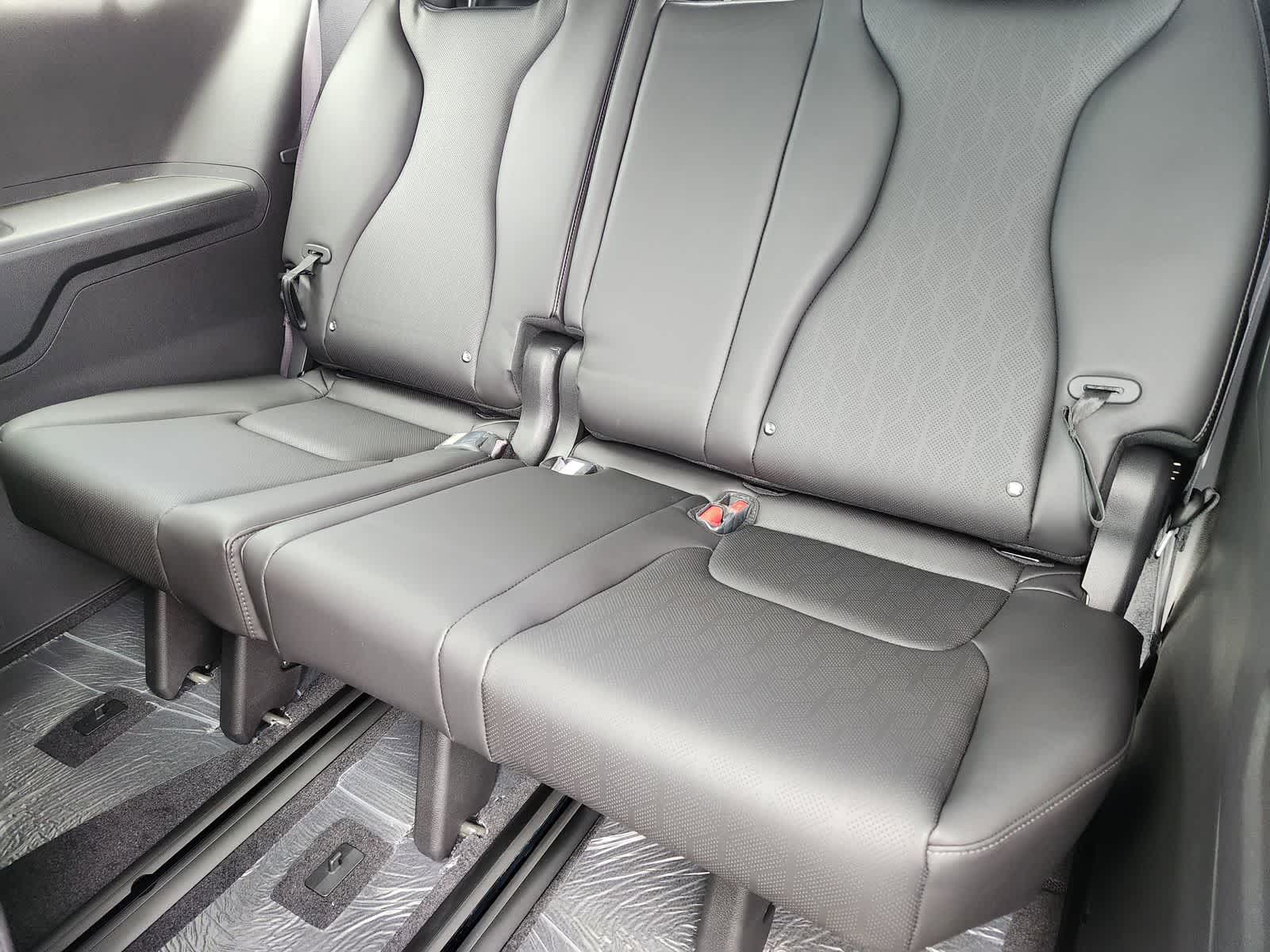 Thumbnail: 2026 Kia Carnival - 22