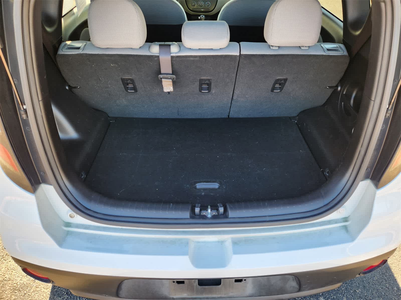 Thumbnail: 2017 Kia Soul - 29