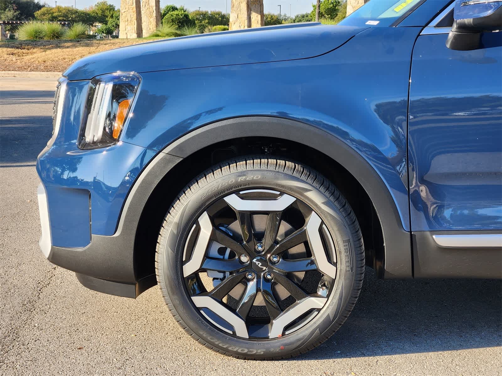 Thumbnail: 2025 Kia Telluride - 8