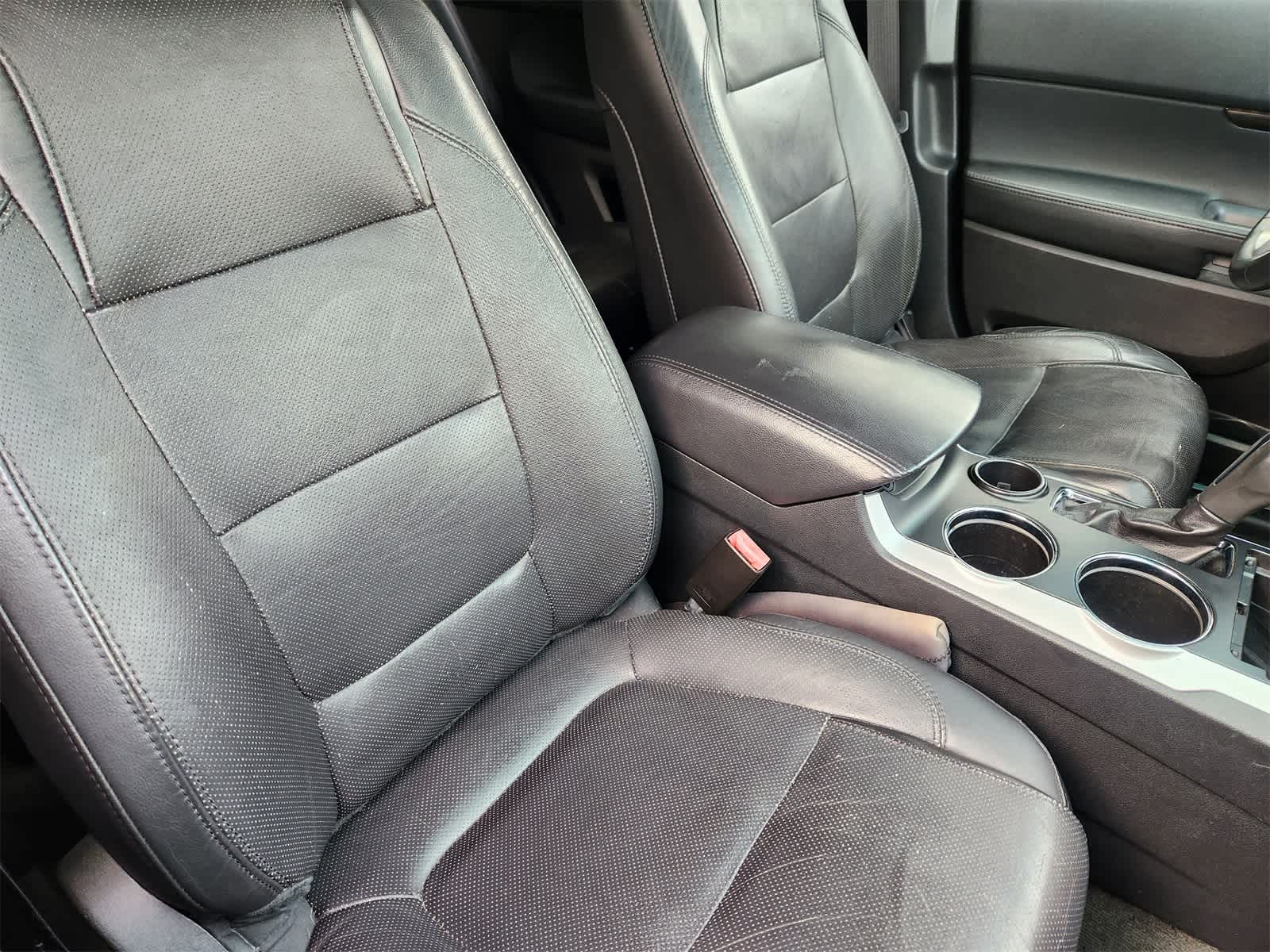 Thumbnail: 2014 Ford Explorer - 14