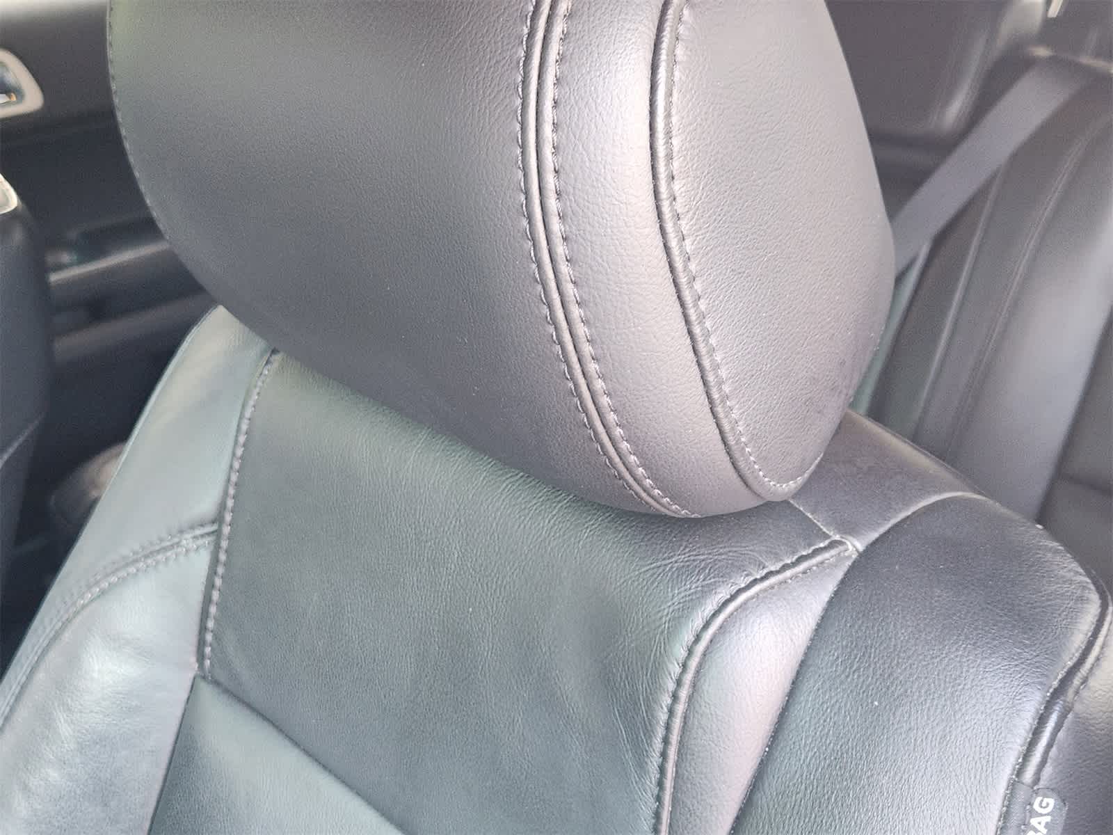 Thumbnail: 2013 Ford Explorer - 15