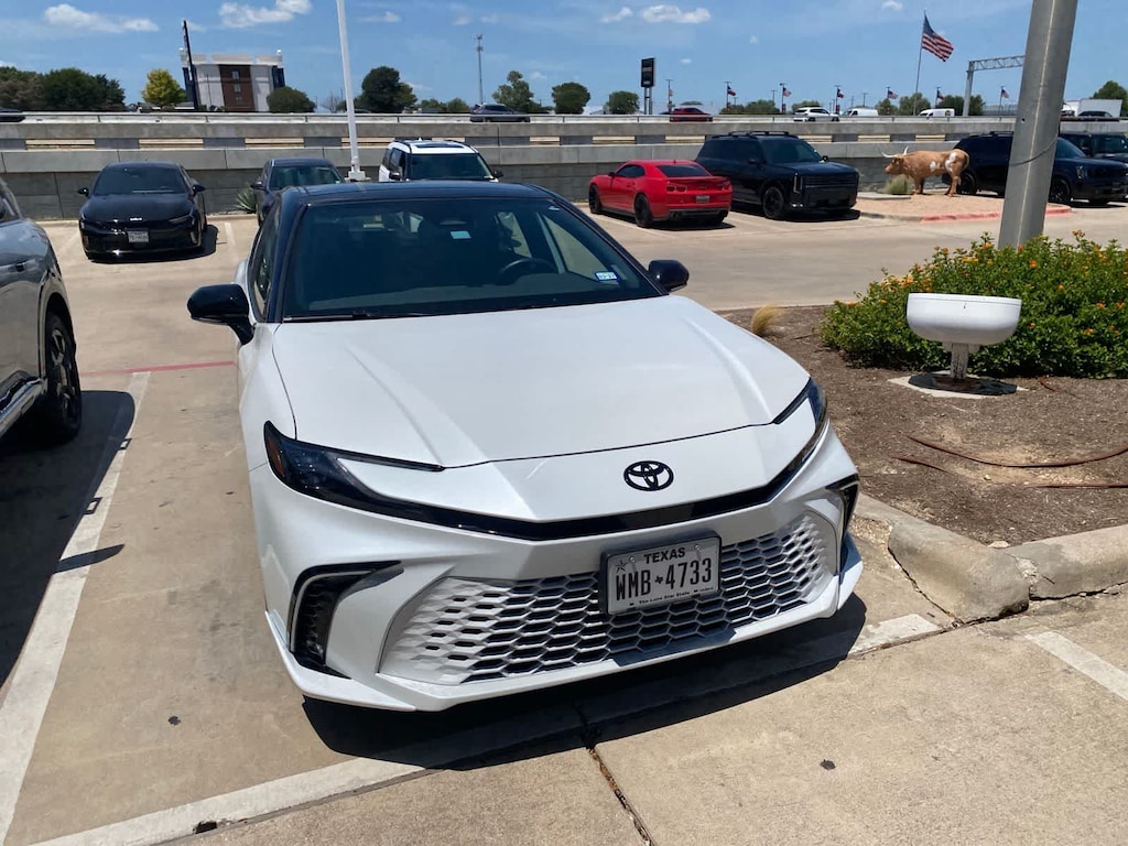 Used 2025 Toyota Camry XSE Sedan