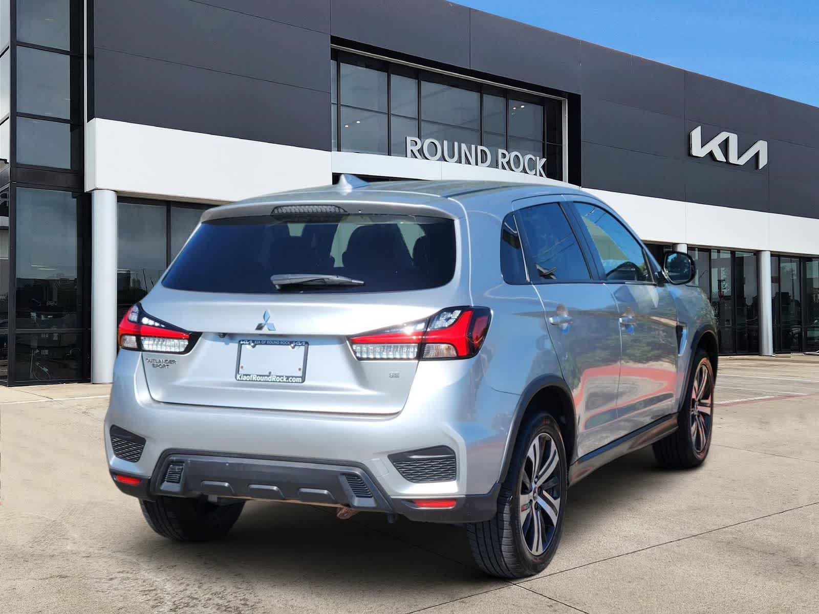Thumbnail: 2022 Mitsubishi Outlander Sport - 6