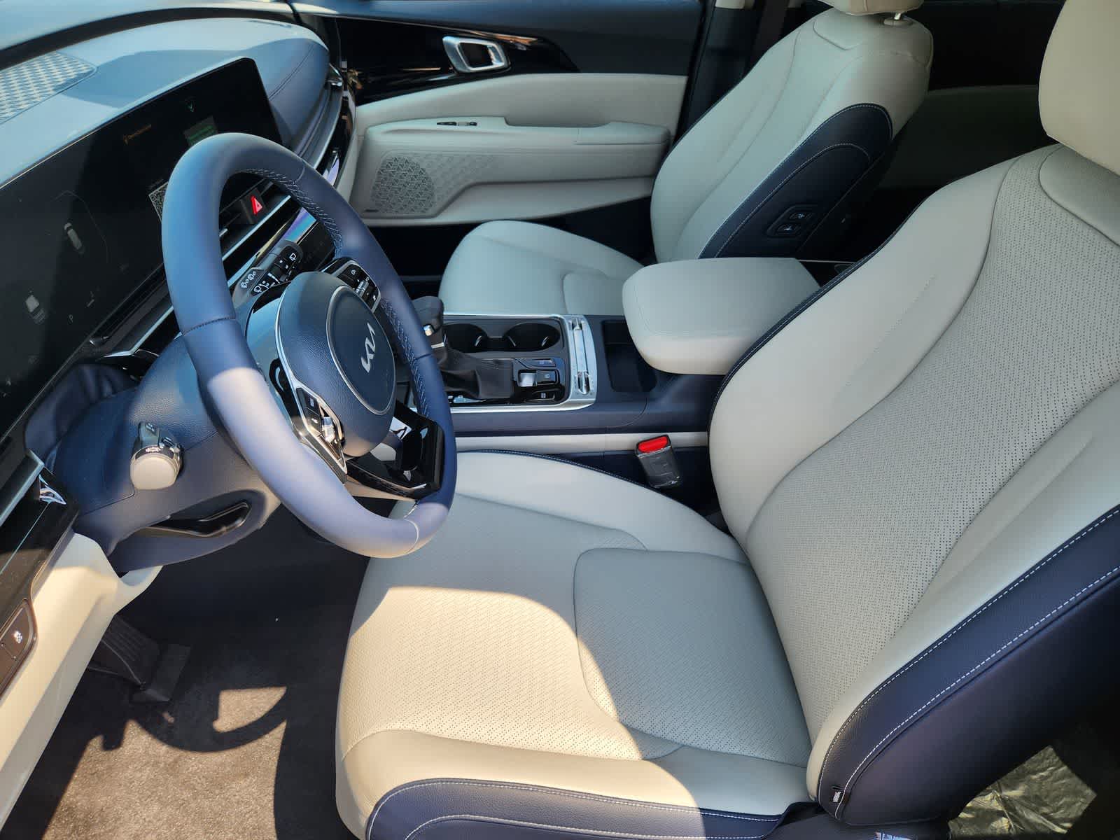 Thumbnail: 2026 Kia Carnival - 11