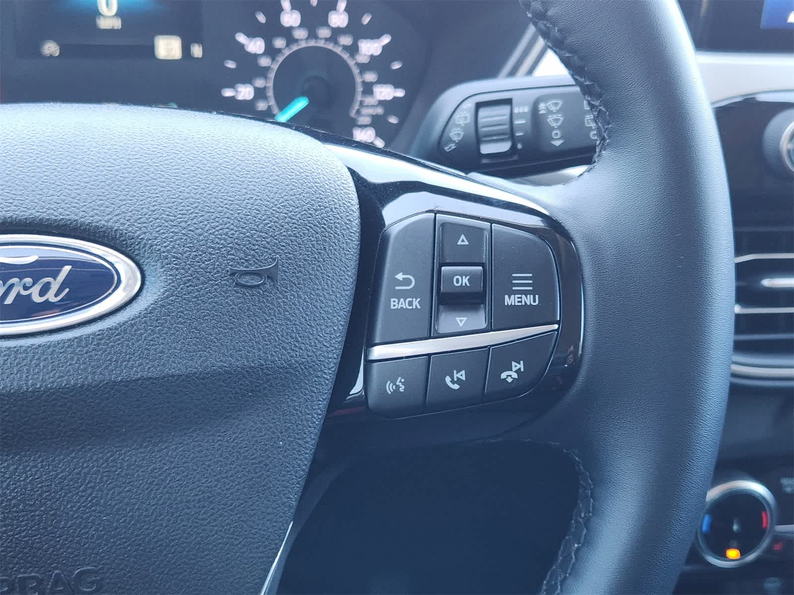 Thumbnail: 2022 Ford Escape - 29