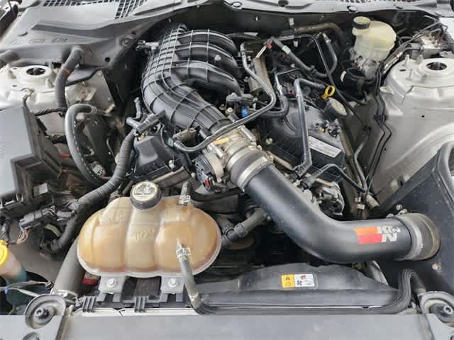 2015 Ford Mustang V6 28
