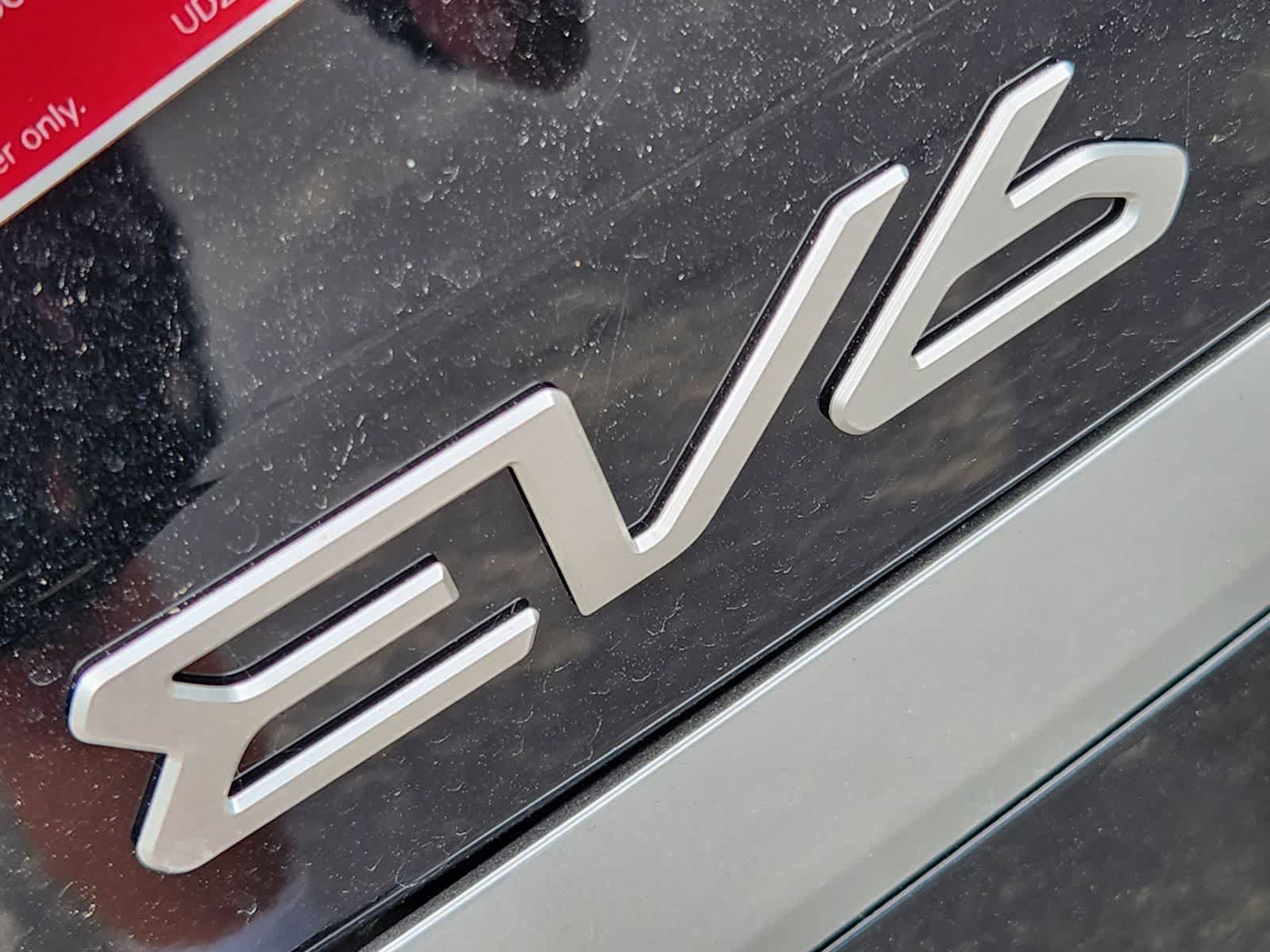 Thumbnail: 2025 Kia EV6 - 8