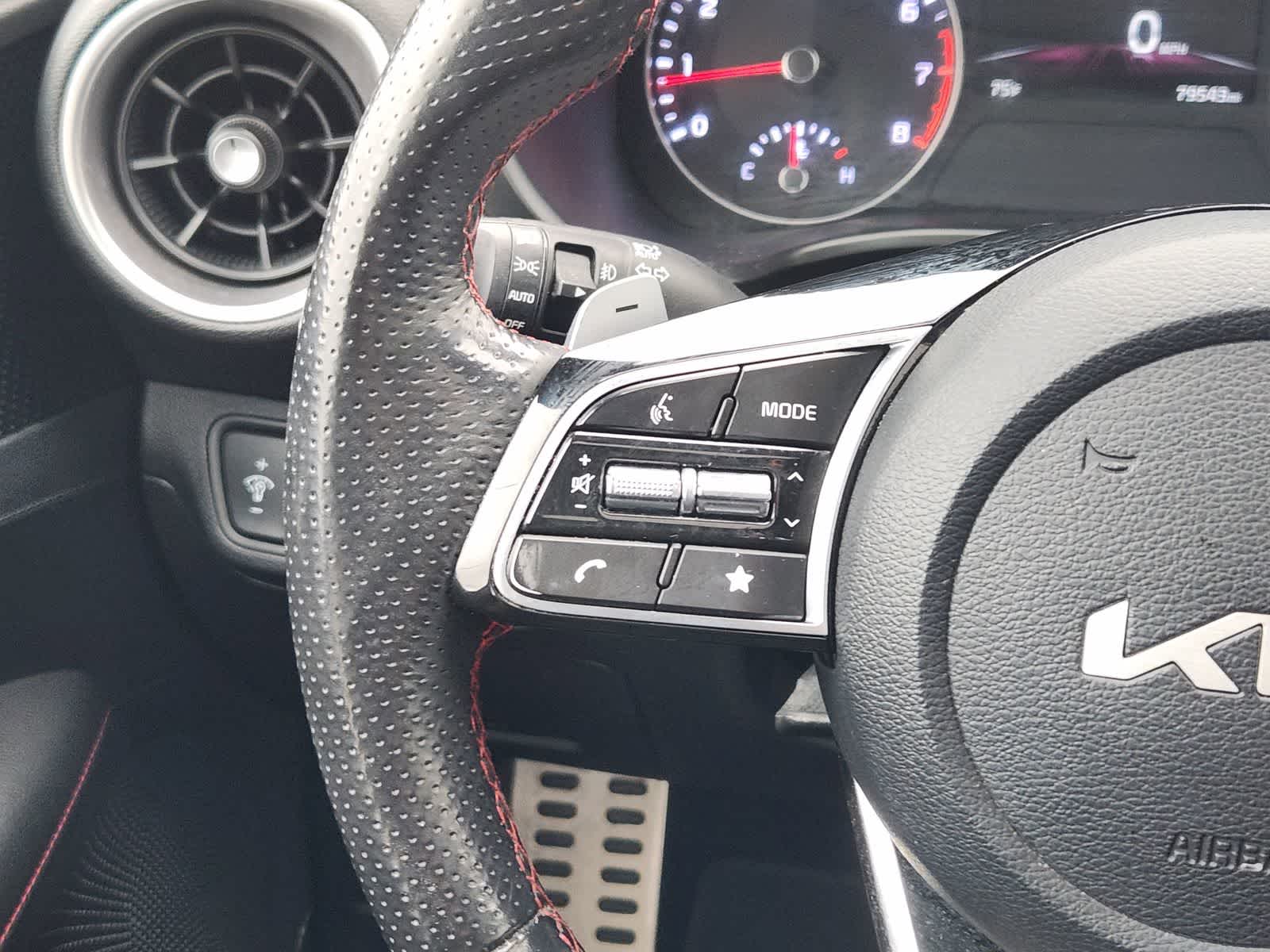 Thumbnail: 2023 Kia Forte - 28