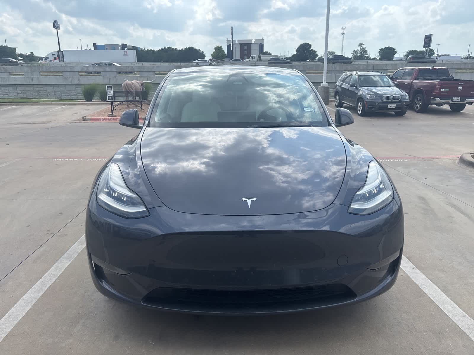 Used 2021 Tesla Model Y Long Range with VIN 5YJYGAEE4MF130766 for sale in Round Rock, TX