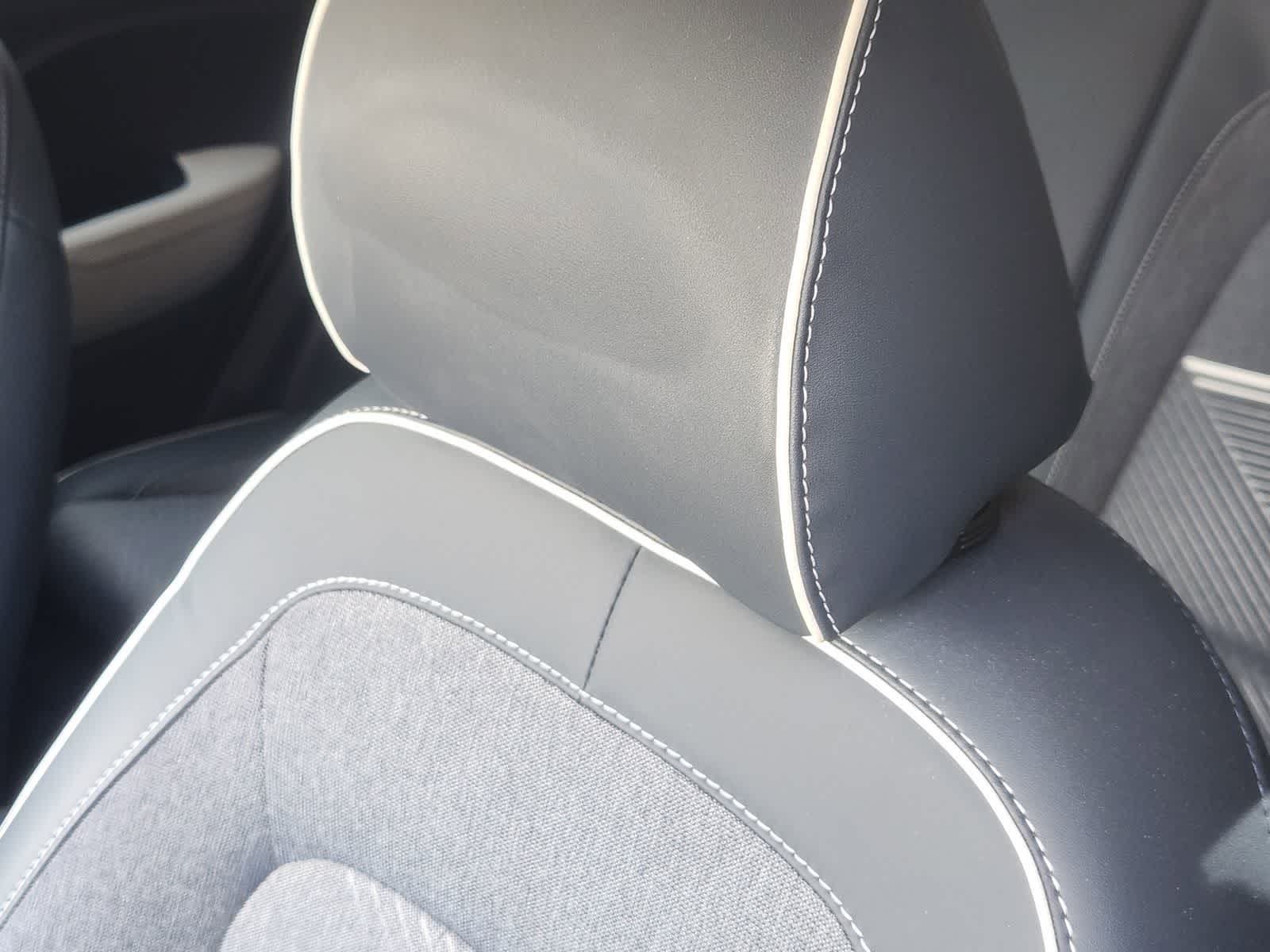 Thumbnail: 2025 Hyundai Venue - 13