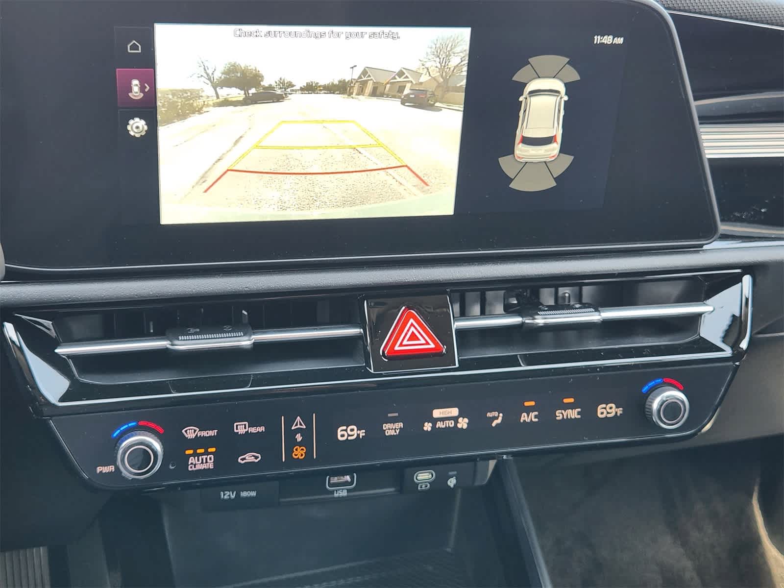 Thumbnail: 2026 Kia Niro - 14