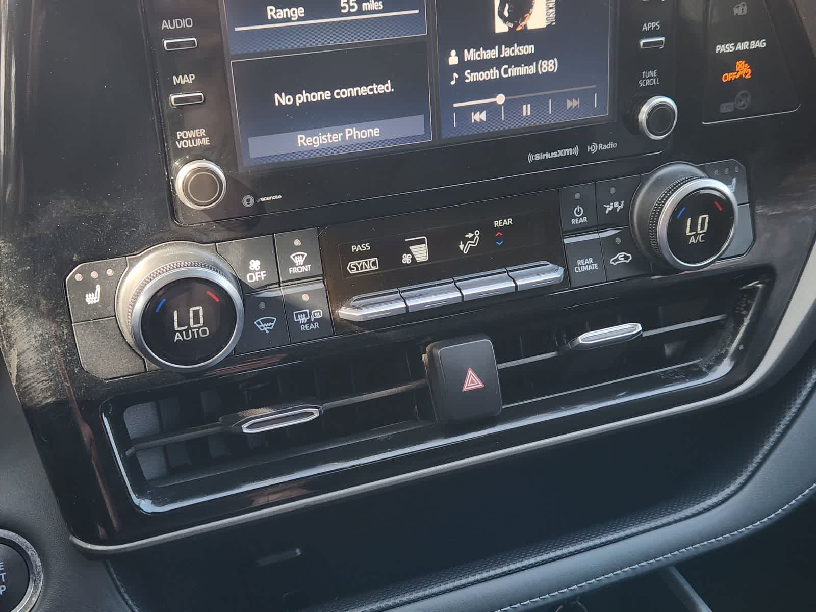 Thumbnail: 2022 Toyota Highlander - 19