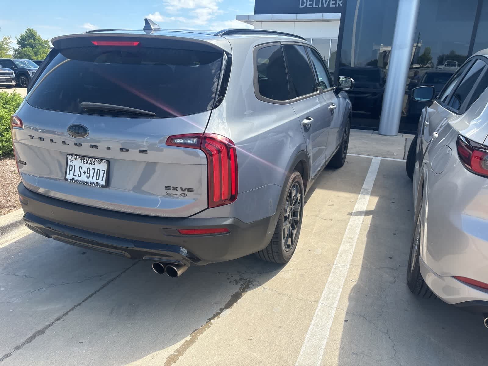 Thumbnail: 2021 Kia Telluride - 6