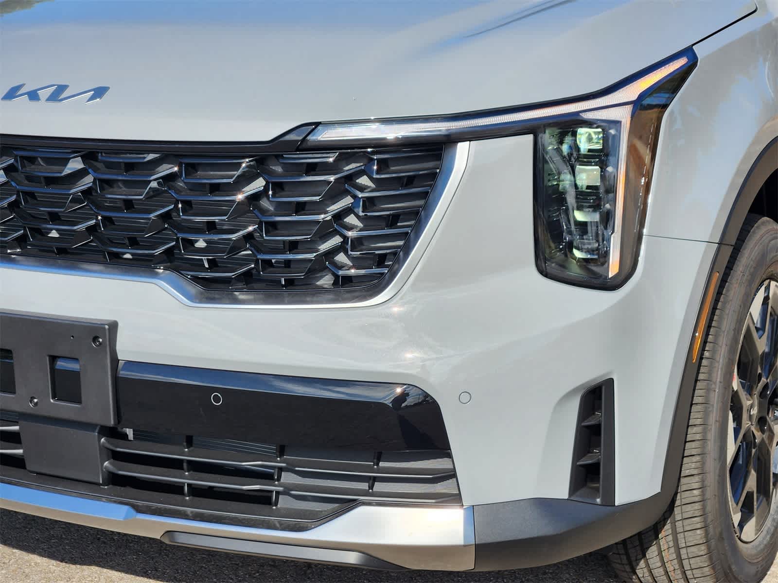 Thumbnail: 2026 Kia Sorento - 7