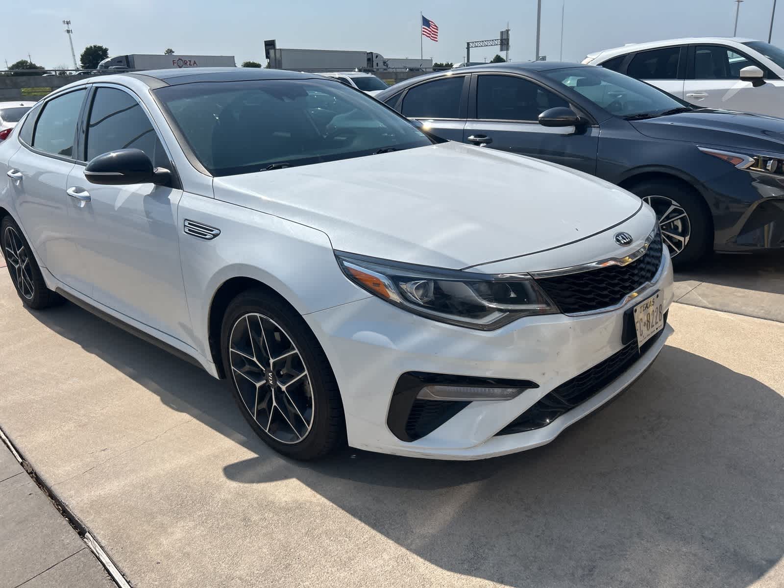 2020 Kia Optima SE 3
